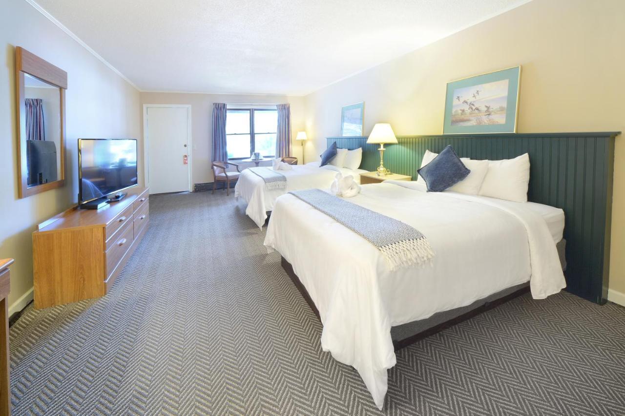 Roaring Brook Ranch Resort Lake George Exterior photo